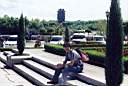 F005.jpg